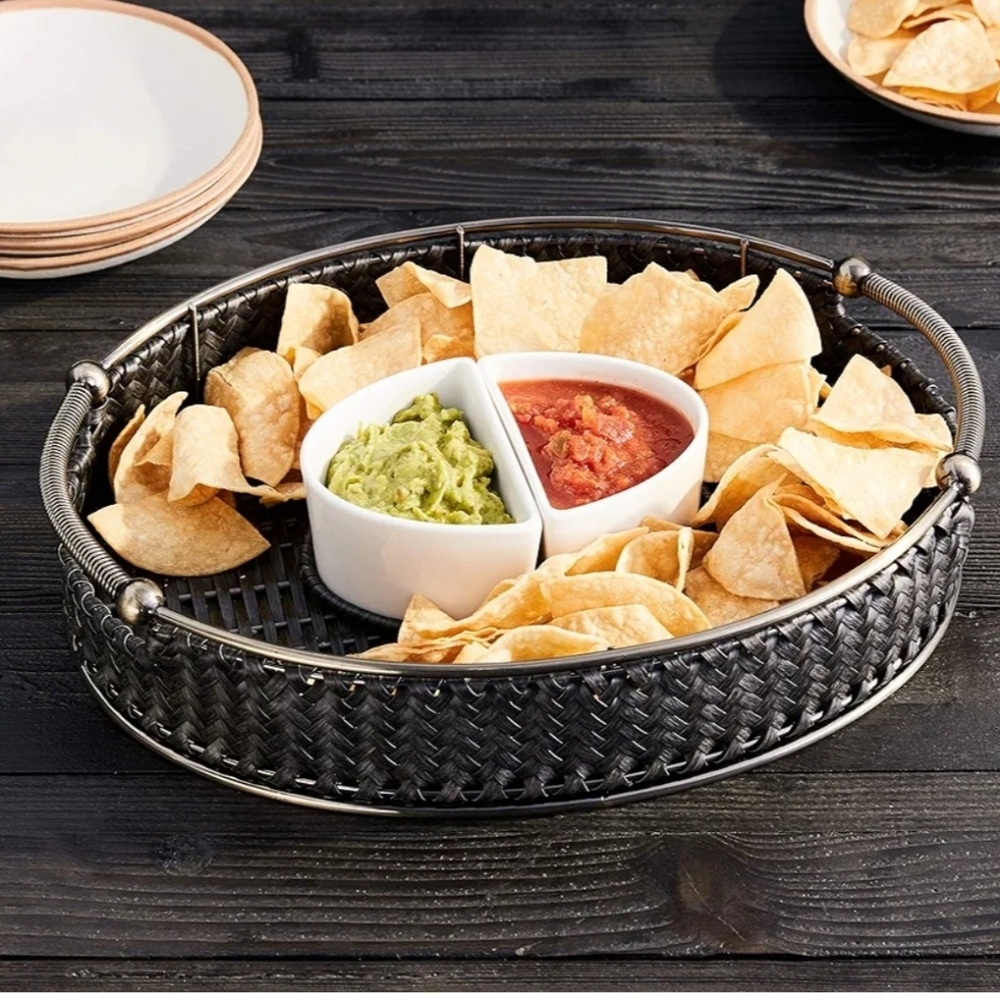 Brand New ,Wicker Chip & Dip Tray by Mesa/Vanderbilt